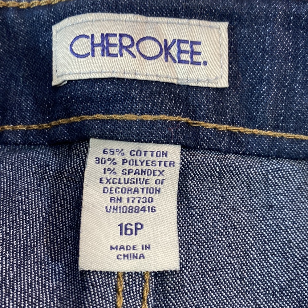 Cherokee Straight Jeans - Picture 6 of 9